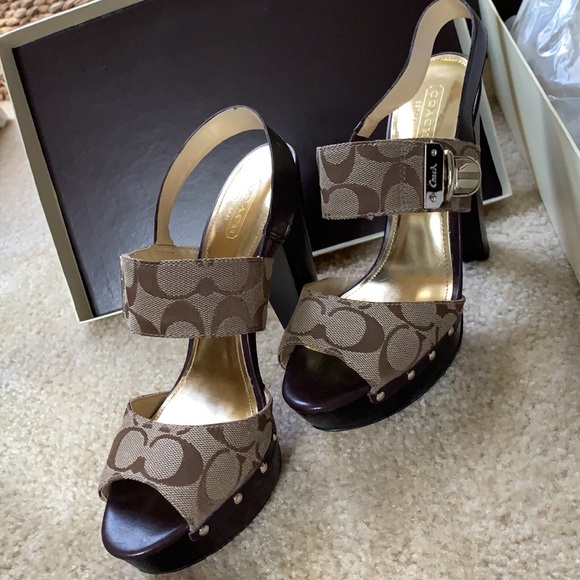 COACH Open Platforms - Picture 2 of 3